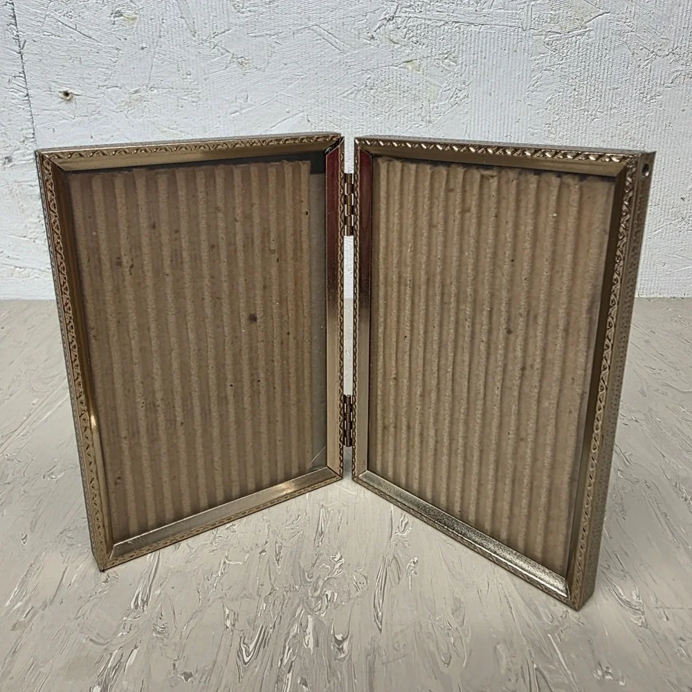 Vtg Gold-Toned Brass Double Hinged Picture Frame | Ornate Geometric Border